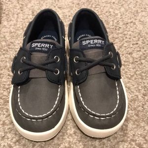 Sperry size 9.   Never work.  Gray